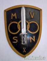 Scudetto da braccio della Milizia fascista X^ Zona CC.NN. LAZIO sede Roma (REGNO D'ITALIA)