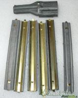 Carichino e 6 lastrine per AR15-M16 e cloni vari. 25 €.