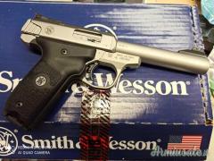 SMITH & WESSON VICTORY cal. 22 LR