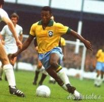 RARA CARTOLINA TEDESCA CON FOTO DI “PELÉ” DURANTE LO SVOLGIMENTO DELLA “FIFA WORLD CUP 1966”