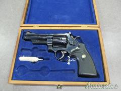 SMITH & WESSON 29-2 CAL 44 MAG RIF R122