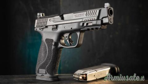 Smith & Wesson