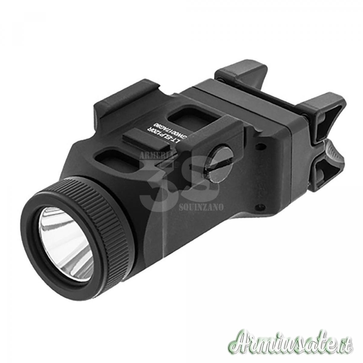 Torcia tattica UTG SUB-COMPACT PISTOL LIGHT 200 Lumen Torcia tattica UTG SUB-COMPACT PISTOL LIGHT 200 Lumen