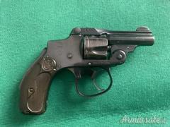 Smith & Wesson