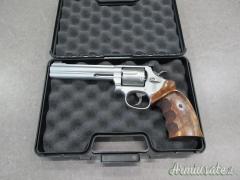 Smith & Wesson