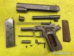 Colt 1911A1, 1942, Sportiva, .45 ACP Colt 1911A1, 1942, Sportiva, .45 ACP