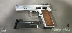 Smith & Wesson
