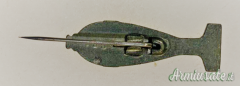 Spilla tedesca nazista a forma di bomba da mortaio “8 cm GrW34” per uniformi HEER (GERMANIA WW2)