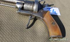 Revolver Antico (74)
