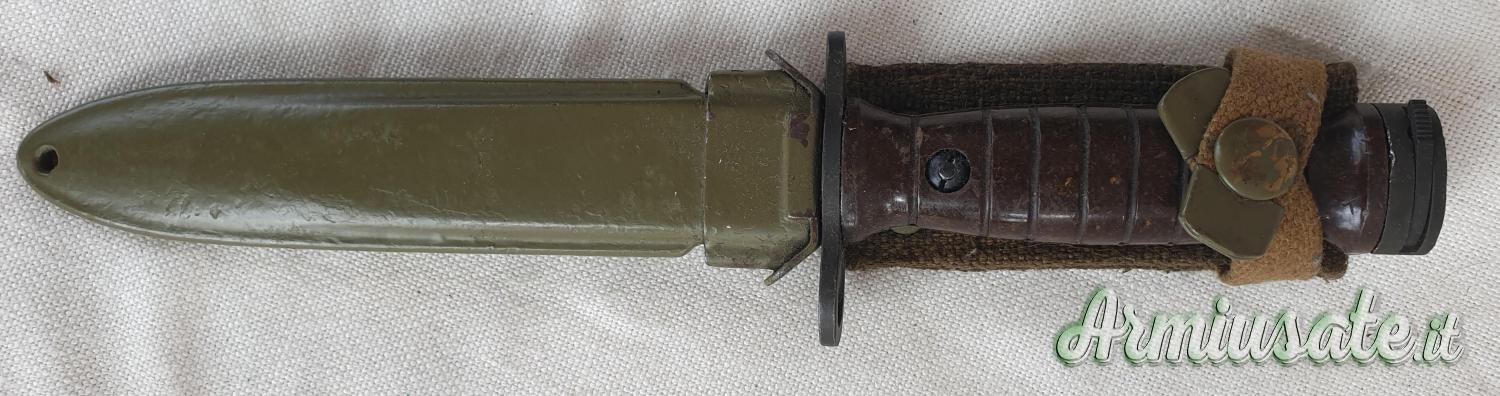 BAIONETTA ITALIANA M4 PER CARABINA M1 SECONDO TIPO 1958 CON FODERO BAIONETTA ITALIANA M4 PER CARABINA M1 SECONDO TIPO 1958 CON FODERO