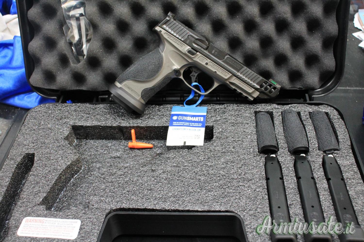 Smith & Wesson Smith & Wesson