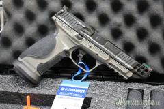 Smith & Wesson