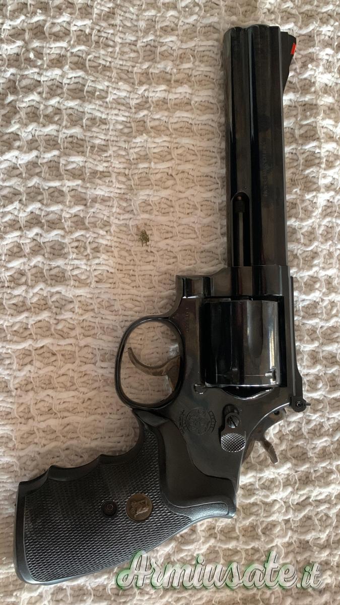 Smith and Wesson RIVOLTELLA - SMITH E WESSON 357 magnum .357 Magnum | 9x31mmR | .353 Casull Smith and Wesson RIVOLTELLA - SMITH E WESSON 357 magnum .357 Magnum | 9x31mmR | .353 Casull