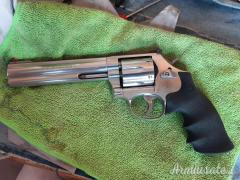Smith & Wesson 686 .357 Super Magnum