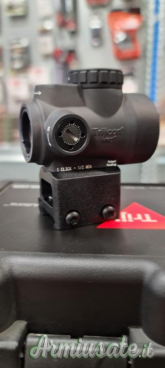 Trijicon MRO Red Dot 1X25 2.0 MOA Dot Trijicon MRO Red Dot 1X25 2.0 MOA Dot