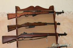 RASTRELLIERE MILITARI DI TIPO DIVERSO