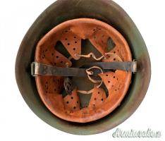 Elmo epoca fascista mod. 1933 “camouflage” Battaglione Speciale “E” Regia Guardia di Finanza