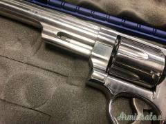 Smith & Wesson