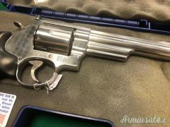 Smith & Wesson