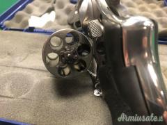 Smith & Wesson