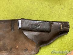 Beretta 1923 con fondina, 9 Glisenti