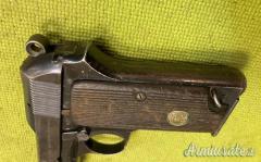 Beretta 1923 con fondina, 9 Glisenti