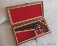 Cofanetto in Mogano per vari revolver