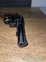 Smith & Wesson 10 .38 Special  |  9x29mmR