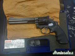 Smith & Wesson 17-8 .22 LR Long Rifle