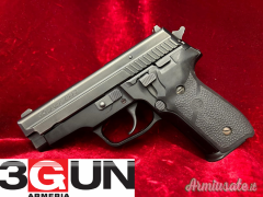 SIG-Sauer P229 .40 S&W