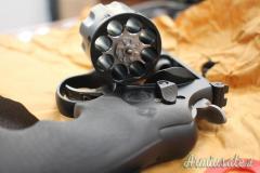 Smith & Wesson