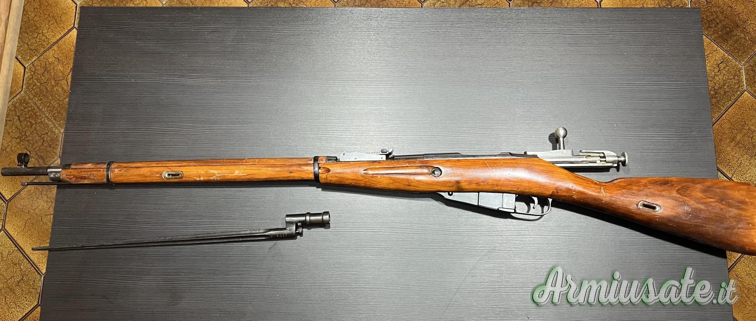 Vendo Mosin Nagant M38 Monomatricola completo di baionetta Vendo Mosin Nagant M38 Monomatricola completo di baionetta