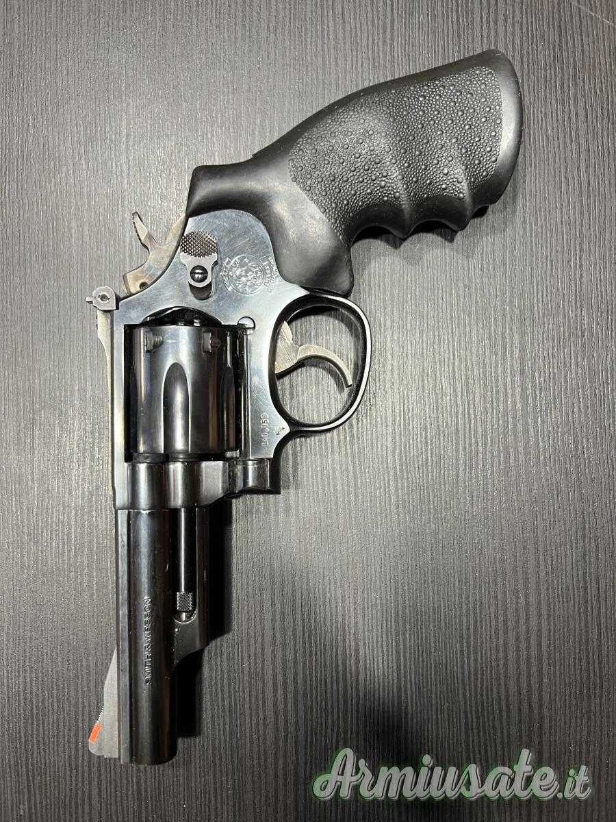 Smith & Wesson Smith & Wesson