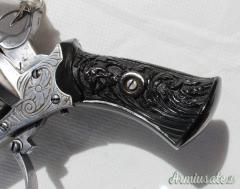 Revolver antico artistico (324)