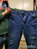 Jeans provenienza campionario