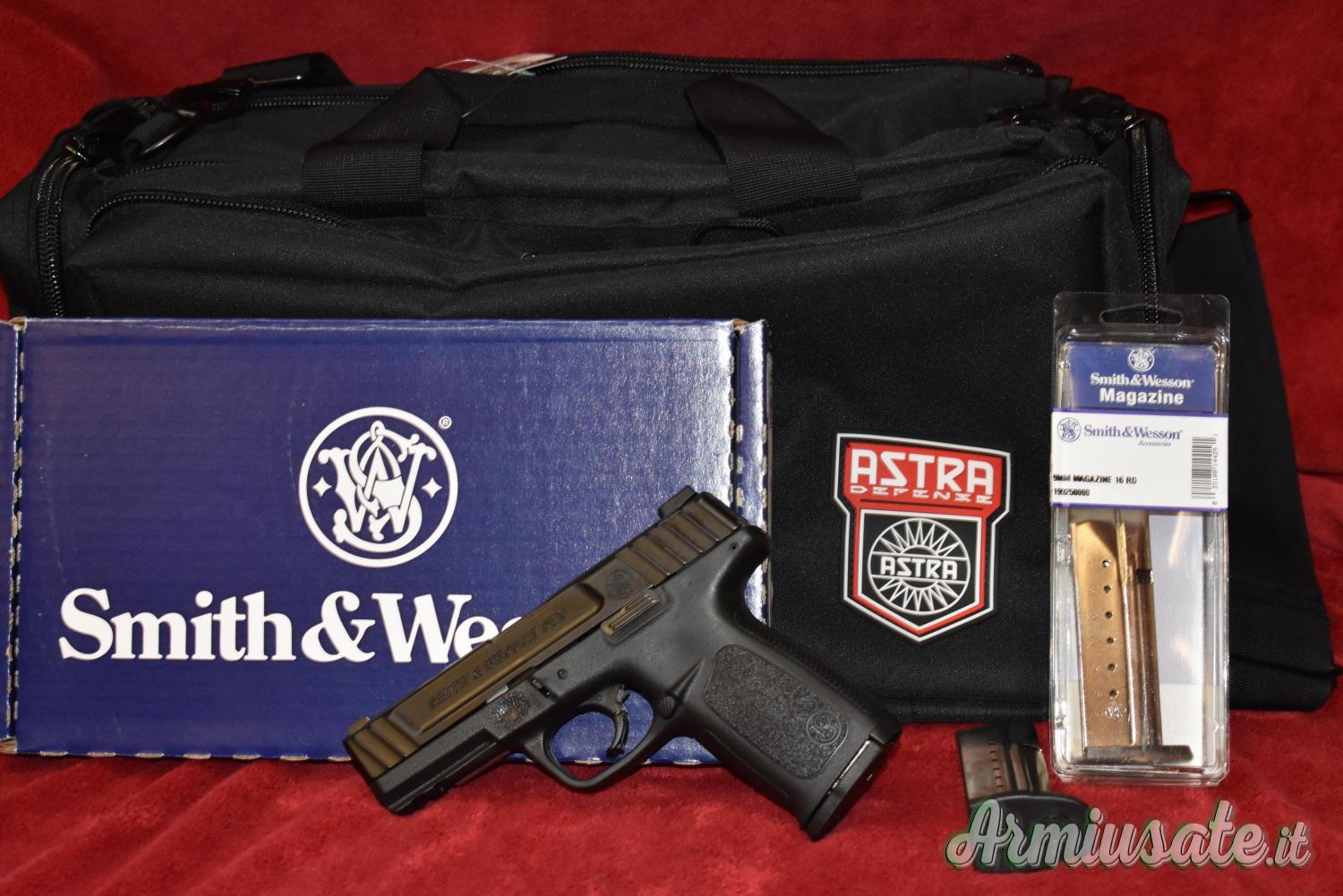 Smith & Wesson Smith & Wesson