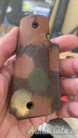 IMPUGNATURA PER PISTOLA SEMIAUT. COLT MOD. 1911 IN GOMMA MIMETICA