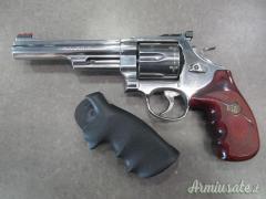 SMITH & WESSON 629-5 CAL 44 MAG RIF S48