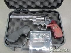 SMITH & WESSON 629-5 CAL 44 MAG RIF S48