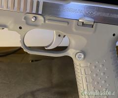 Arsenal Strike One 9x21mm IMI