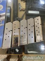 CARICATORI NUOVI E USATI PER PISTOLA 1911 CAL. 45ACP DA 7-8 COLPI MONOFILARI (VEDI LA DESCRIZIONE)
