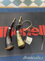 CORNO DI MONTONE PER RICARICA FUCILE O PISTOLA AD AVANCARICA (VEDI LA DESCRIZIONE)
