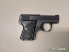 Pistole Bernardelli mod. 68 cal. 22 Long e cal. 6.35 Browning