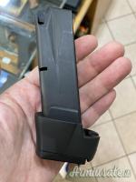 per PISTOLA marca P. BERETTA mod. 9000S cal. 9X21 da 15 colpi (nuovo) (vedi la descrizione)