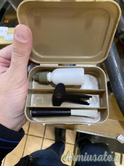 KIT PULIZIA PER MITRAGLIETTA UZI (NUOVO) (VEDI LA DESCRIZIONE)