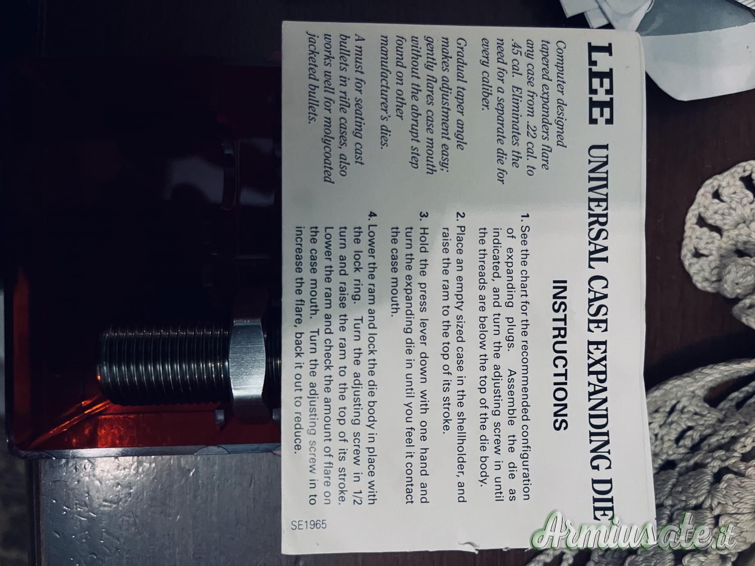 Lee Universal case espanding  die Lee Universal case espanding  die