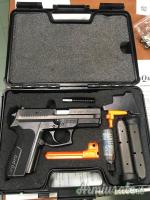 SIG-Sauer SP2022 9x21mm IMI