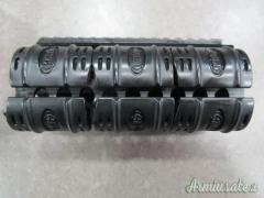 UTG HANDGUARD QUAD RAILS PER SERIE AK 47