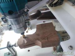 PANTOGRAFO COPIATORE PER CALCI IN LEGNO E IMPUGNATURE CALCI REGOLABILI.
