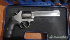 Smith & Wesson 686 - 6 .357 Remington  piu' DIE e Bossoli